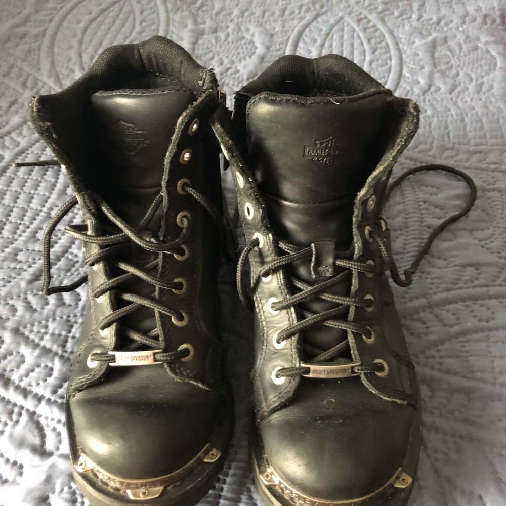 Ladies motorcycle riding boots